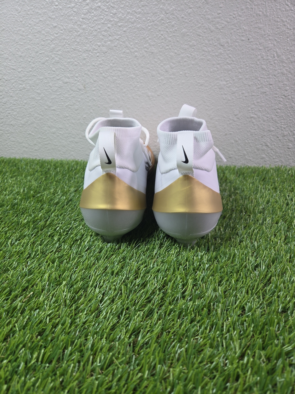 NIKE ZOOM AIR VAPOR PRO 1 WHITE METALLIC GOLD CLEATS FB3298-103 Size 11.5 - Picture 8 of 9